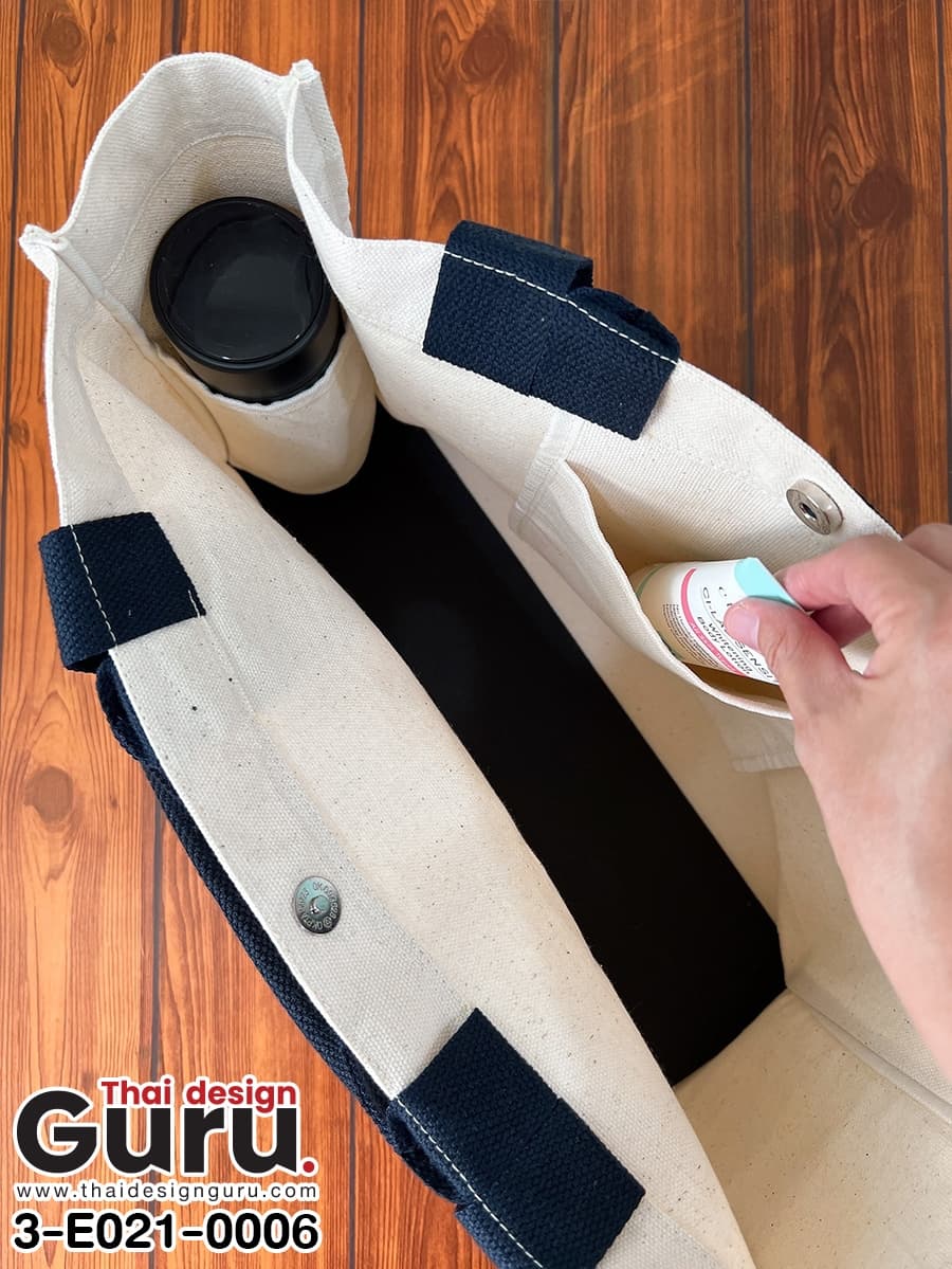 กระเป๋าผ้าแคนวาสทรงกล่อง