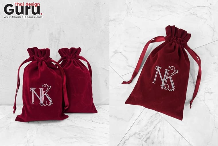 ถุงผ้ากำมะหยี่หูรูด