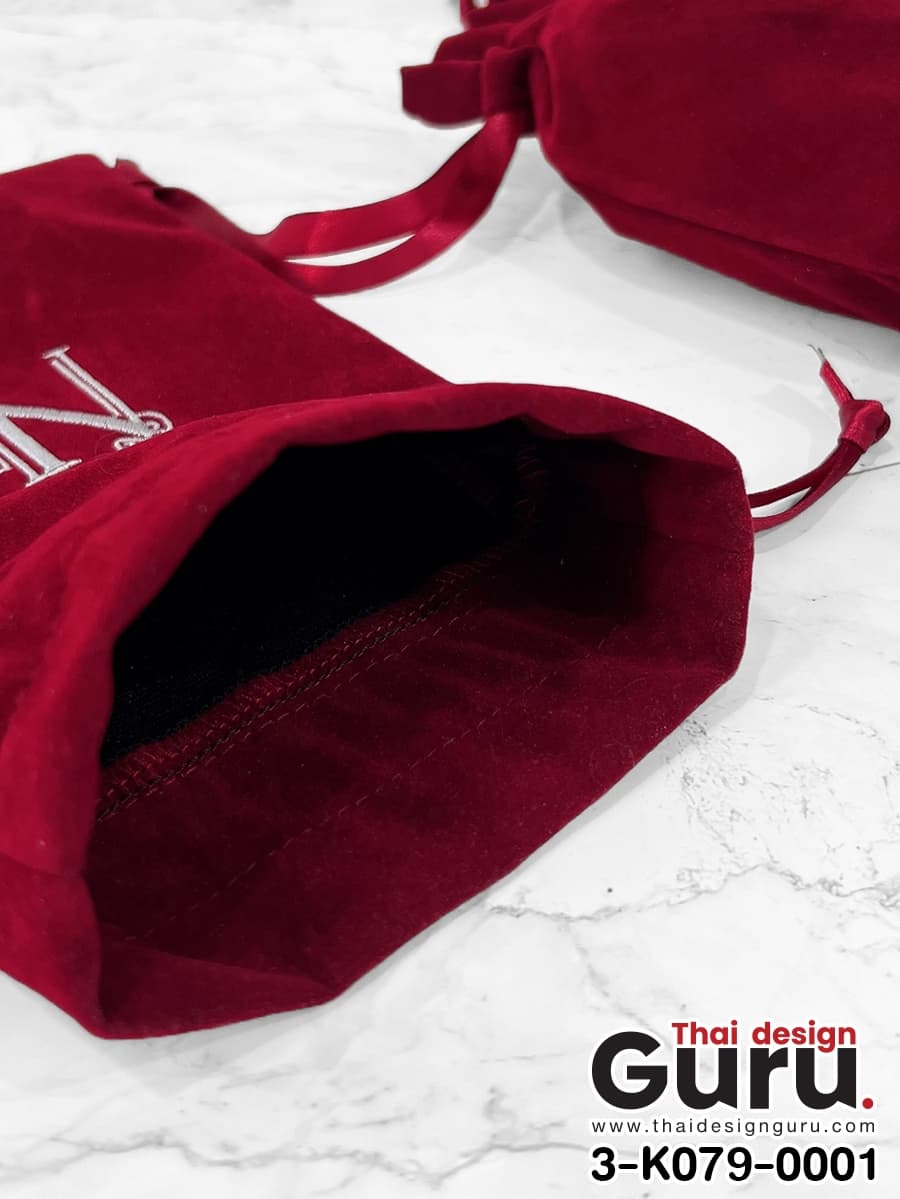 ถุงผ้ากำมะหยี่หูรูด