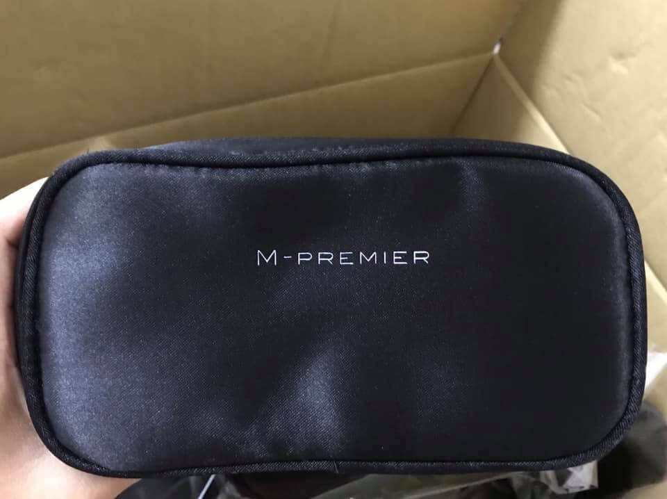 รับทำกระเป๋าผ้า ใส่เครื่องสำอาง ซิปรูด ให้กับ M-premier