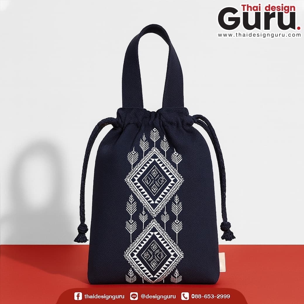 กระเป๋าลายไทย