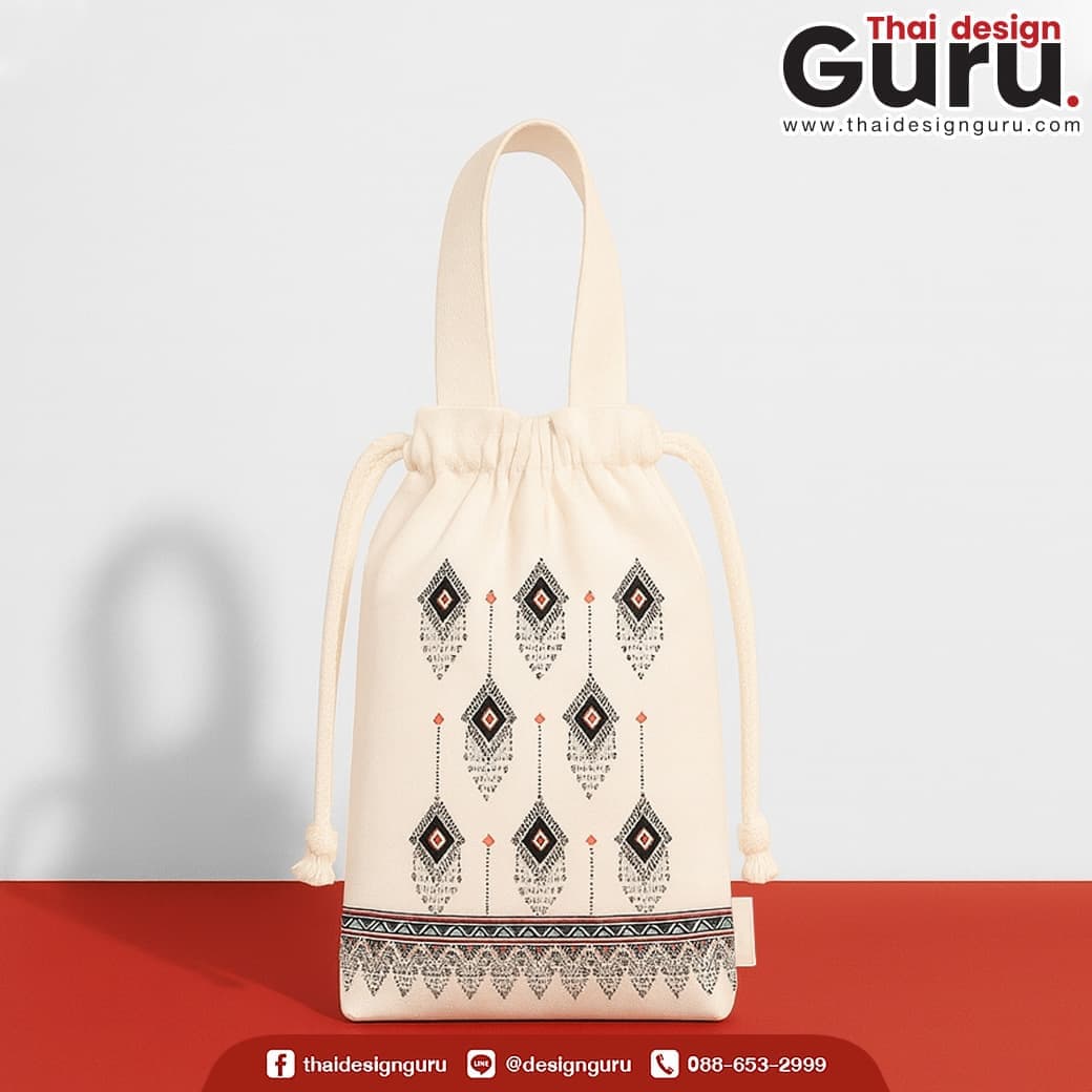 กระเป๋าลายไทย