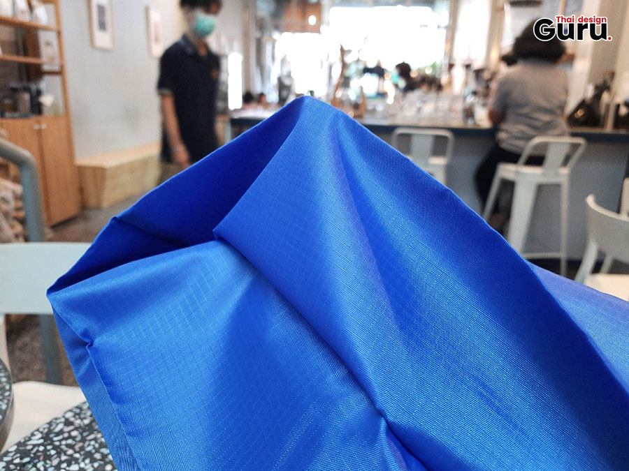 ถุงผ้าพับได้ สีน้ำเงิน พิมพ์โลโก้